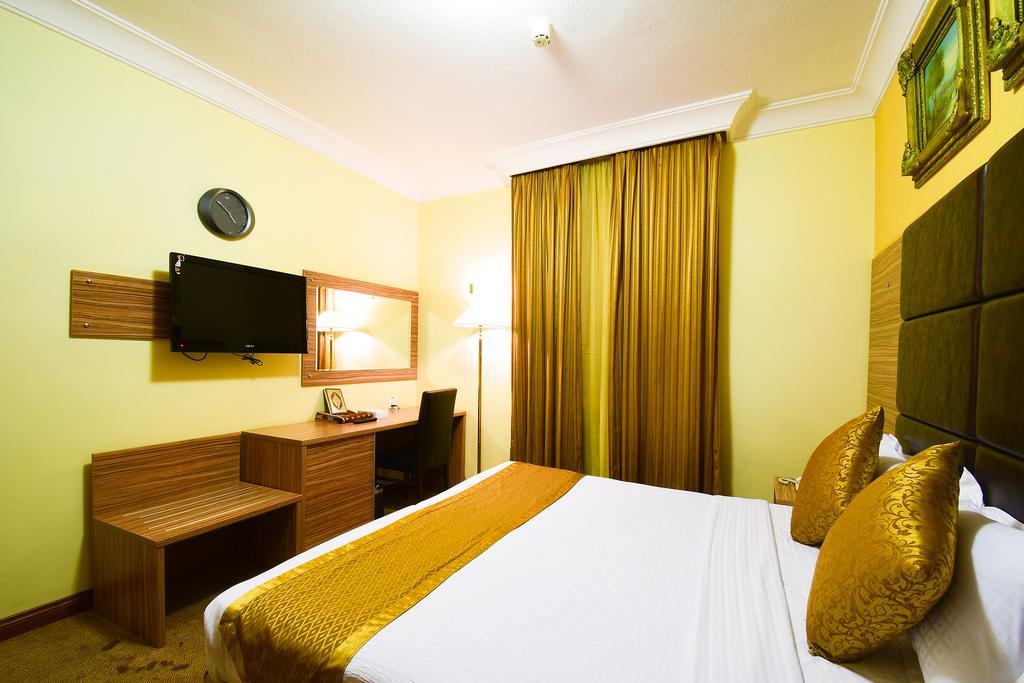 Luxurious Al Rawdah Suites Medina Екстер'єр фото